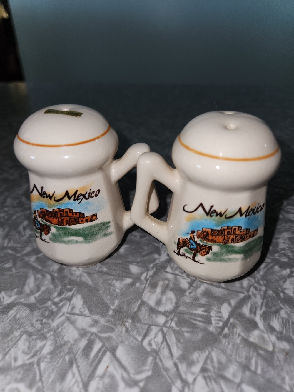 Source Unknown White and Gold New Mexico Ceramic Salt & Pepper Set